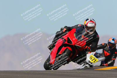 media/Oct-09-2022-SoCal Trackdays (Sun) [[95640aeeb6]]/Turn 9 (1pm)/